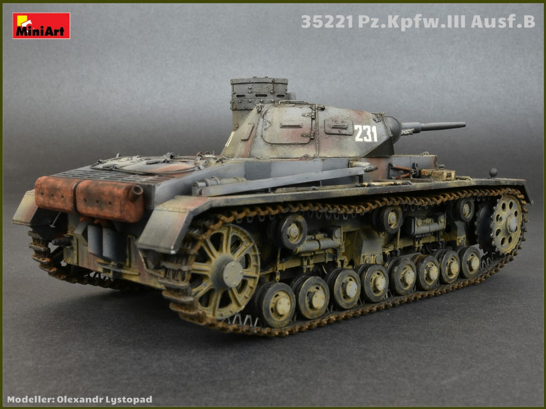 MiniArt 1:35 Pz.Kpfw.III Ausf. B W/ Crew 35221