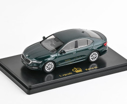 1:43 Škoda Octavia IV (2020) – zelená Royal metalíza