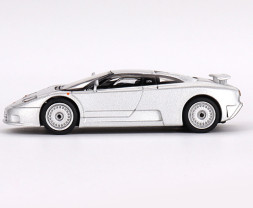 1:64 Bugatti EB110 GT Grigio Chiaro