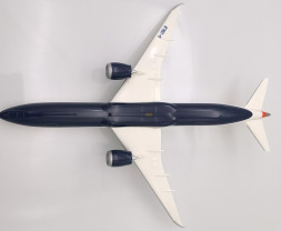 1:200 Boeing 787-10, British Airways, 2010s Colors (Snap-Fit)