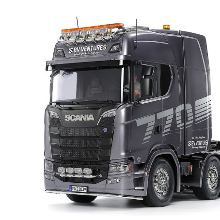 1:14 RC Scania 770 S 8x4/4 (Gun Metal Edition)