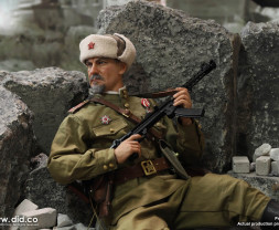 1:6 WWII Russian Soviet Infantry Junior Lieutenant Viktor Reznov