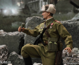 1:6 WWII Russian Soviet Infantry Junior Lieutenant Viktor Reznov