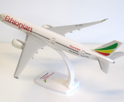 1:200 Airbus A350-941, Ethiopian Airlines, 2010s Colors (Snap-Fit)