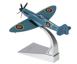 1:72 Supermarine Spitfire PR.XIX - G-RRGN PS853 - Rolls Royce Heritage Hangaraircraft