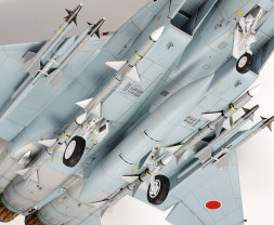 1:32 McDonnell Douglas F-15J Eagle