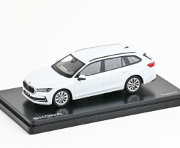 1:43 Škoda Superb IV Combi (2023) – bílá Purity