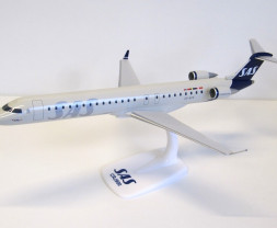 1:100 CRJ-900LR (CL-600-2D24), SAS Scandinavian Airlines, 2019s Colors (Snap-Fit)