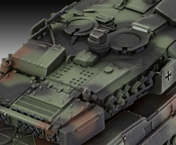 1:72 Leopard 2A7V (Model Set)