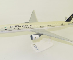 1:200 Boeing B777-368ER Saudi Arabian Airlines ″2010s″ Colors (Snap-Fit)