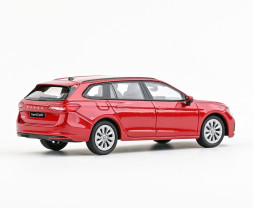 1:43 Škoda Superb IV Combi (2023) - červená Carmine Metalíza